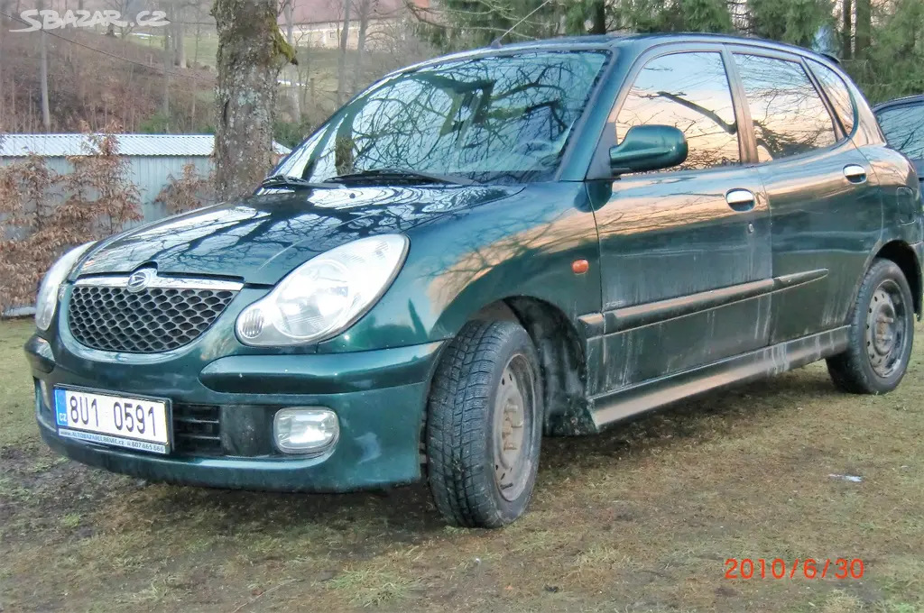 Daihatsu Sirion 4x4, 1,3 benzín, 75KW- náhr. díly